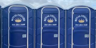Best Standard Portable Toilet Rental  in Oak Park, CA